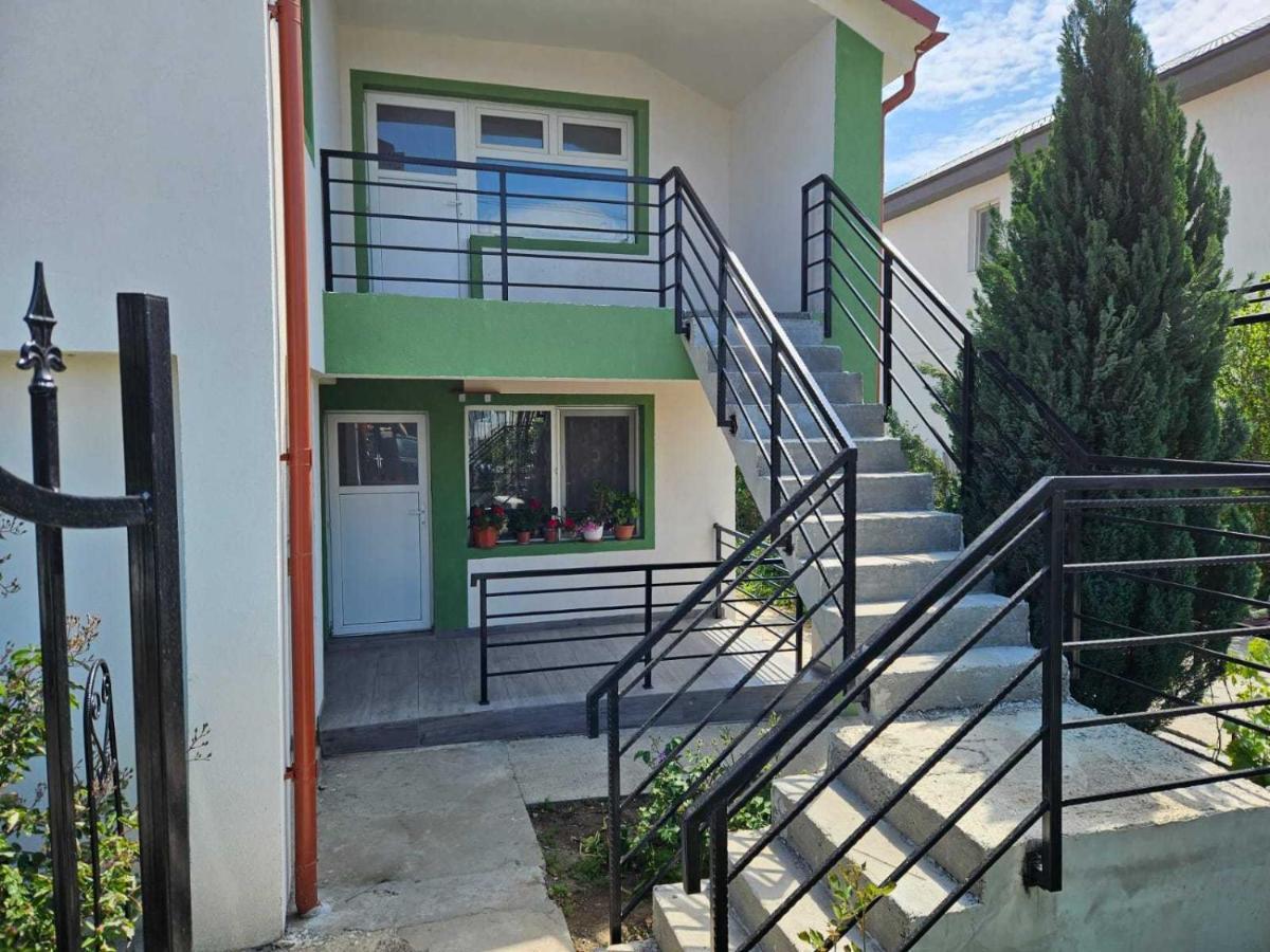 Muzicii 11 - Cozy Seaside Apartments Navodari Dış mekan fotoğraf